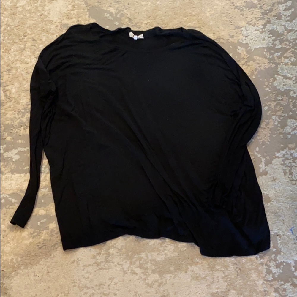 Piko brand black top